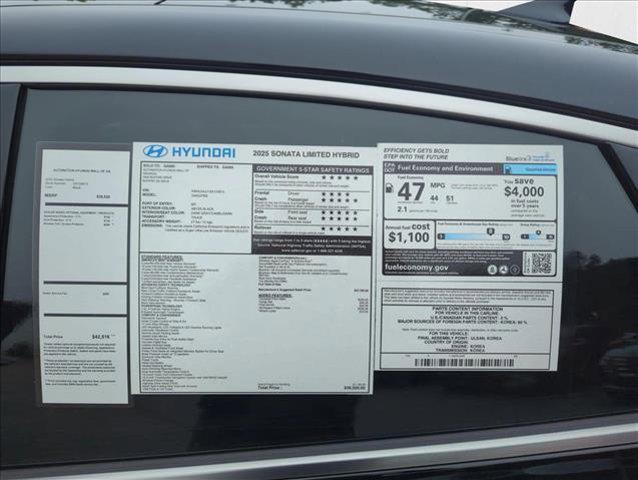 new 2025 Hyundai Sonata Hybrid car, priced at $35,999