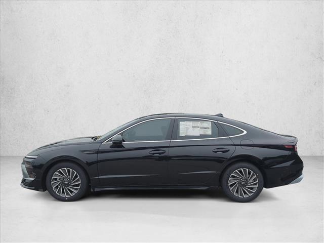 used 2025 Hyundai Sonata Hybrid car, priced at $31,791