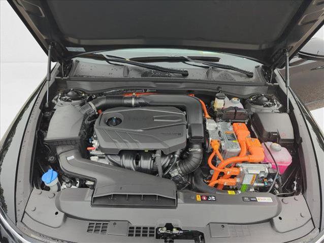 new 2025 Hyundai Sonata Hybrid car, priced at $35,999