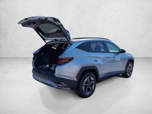 new 2026 Hyundai TUCSON Hybrid car, priced at $34,579