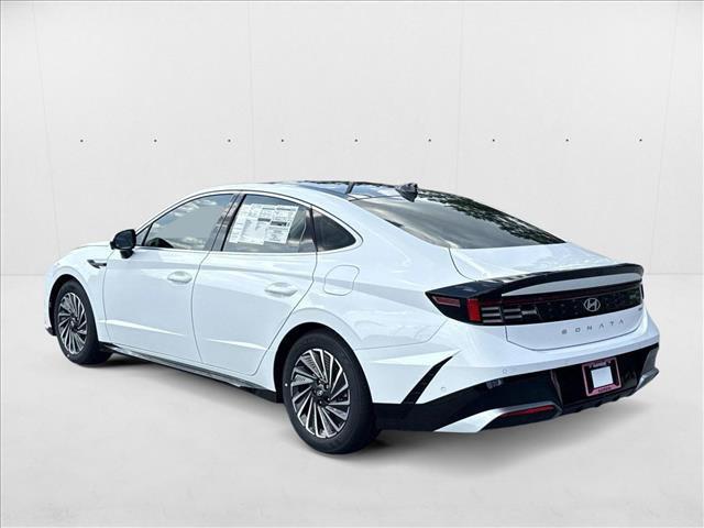 used 2025 Hyundai Sonata Hybrid car, priced at $32,789