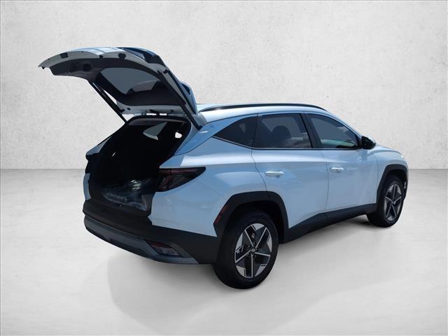 new 2026 Hyundai TUCSON Hybrid car, priced at $37,475