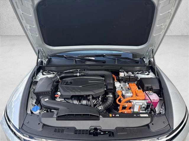 used 2025 Hyundai Sonata Hybrid car, priced at $31,791