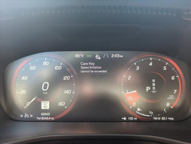 used 2021 Volvo XC40 car, priced at $21,498