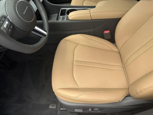 new 2025 Hyundai Sonata Hybrid car, priced at $36,298