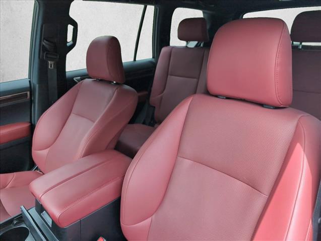used 2023 Lexus GX 460 car, priced at $53,989