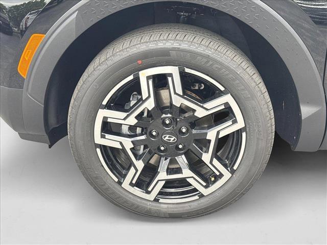 used 2025 Hyundai SANTA CRUZ car, priced at $32,789