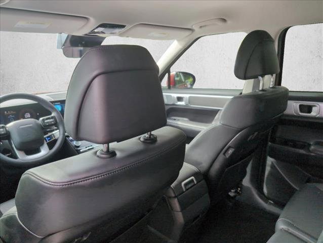 used 2025 Hyundai Santa Fe car, priced at $26,381