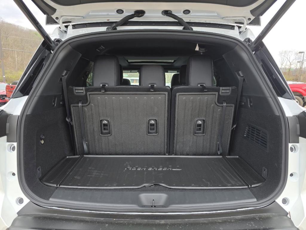 new 2026 Nissan Pathfinder car, priced at $44,390