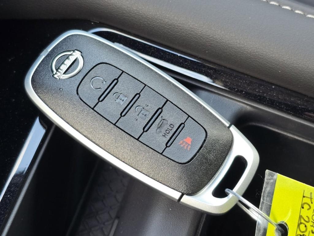 new 2026 Nissan Pathfinder car, priced at $42,335