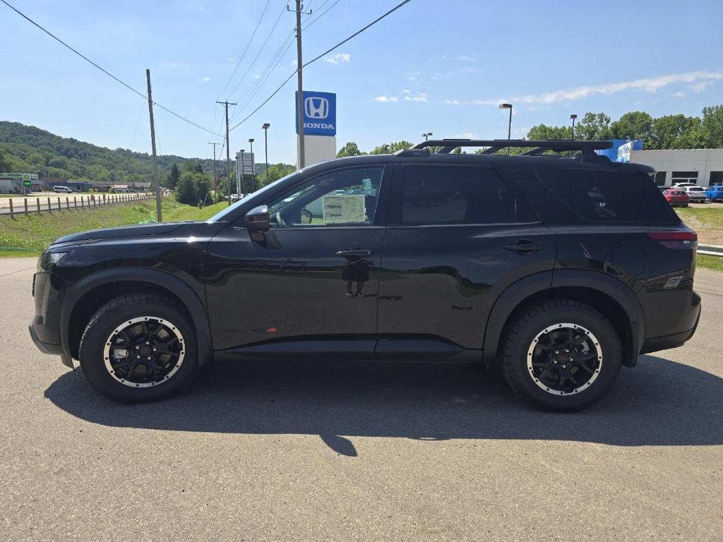 new 2026 Nissan Pathfinder car, priced at $43,698
