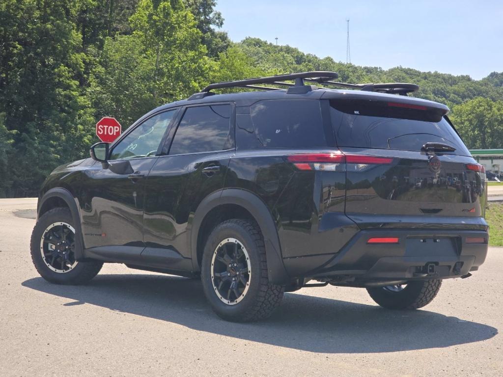 new 2026 Nissan Pathfinder car, priced at $43,698