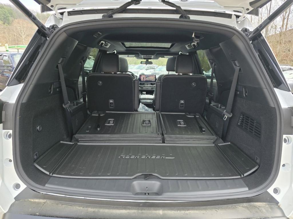 new 2026 Nissan Pathfinder car, priced at $45,390