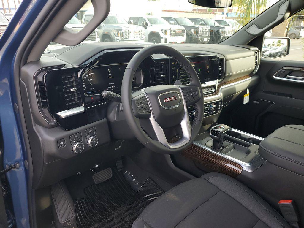 new 2026 GMC Sierra 1500 car, priced at $51,706