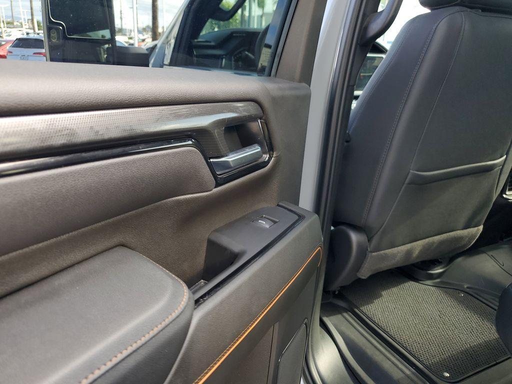 used 2025 GMC Sierra 2500 car, priced at $73,871