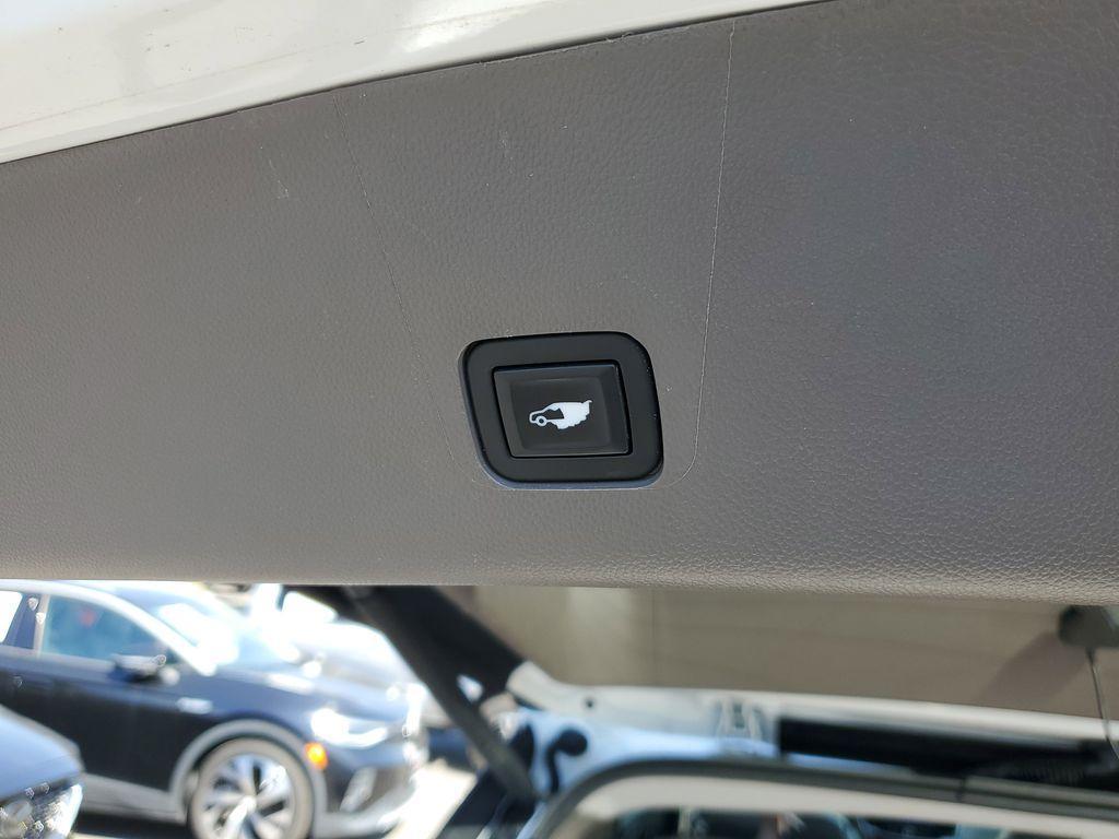 used 2019 Chevrolet Traverse car, priced at $18,931