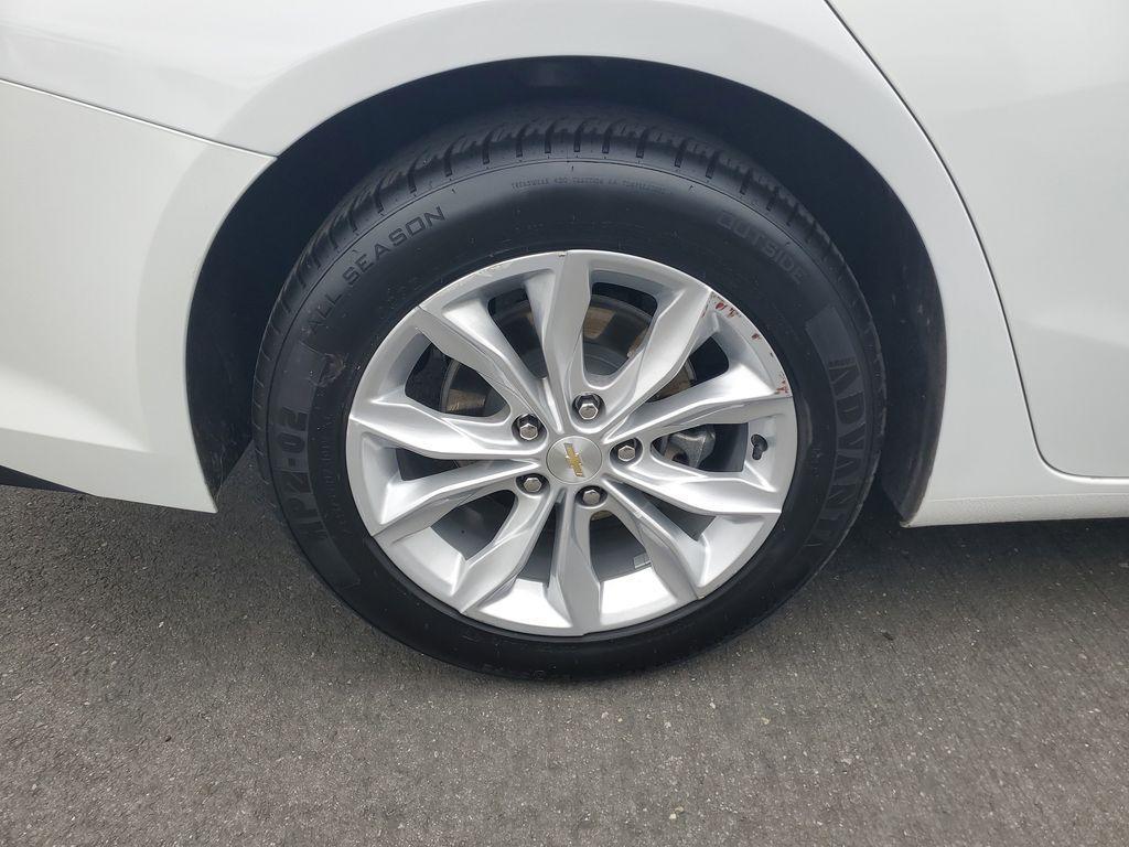 used 2024 Chevrolet Malibu car, priced at $16,993