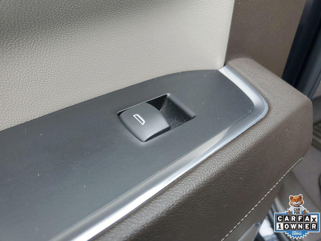 used 2024 Chevrolet Silverado 1500 car, priced at $30,999