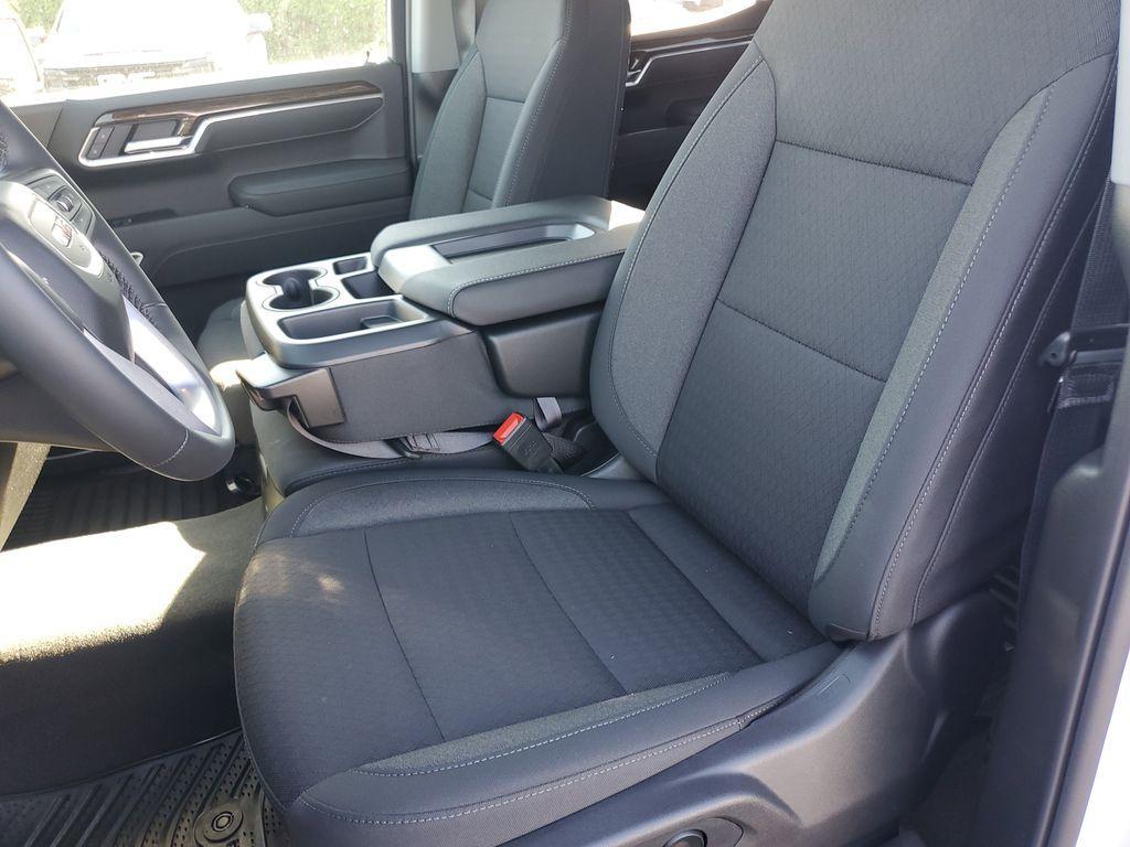 new 2026 GMC Sierra 1500 car, priced at $46,746