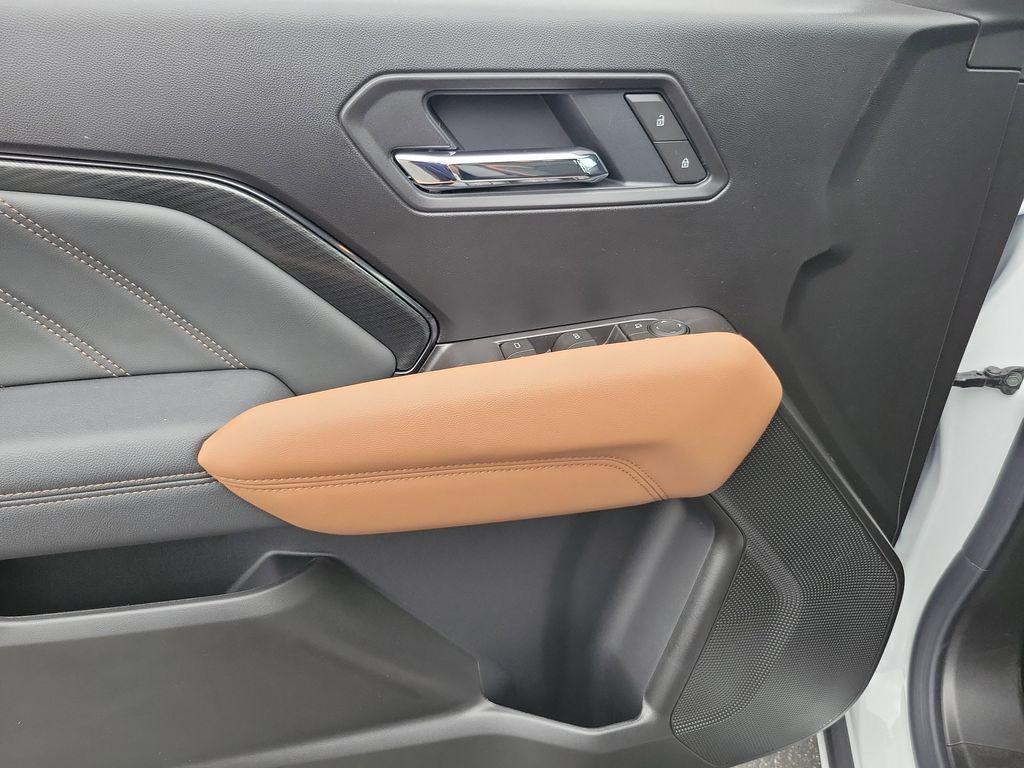 new 2026 GMC Canyon car, priced at $45,894