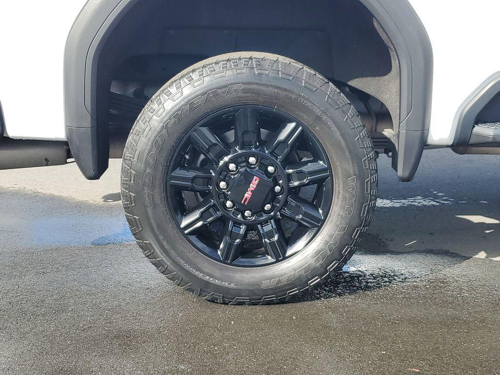 used 2024 GMC Sierra 2500 car, priced at $71,975