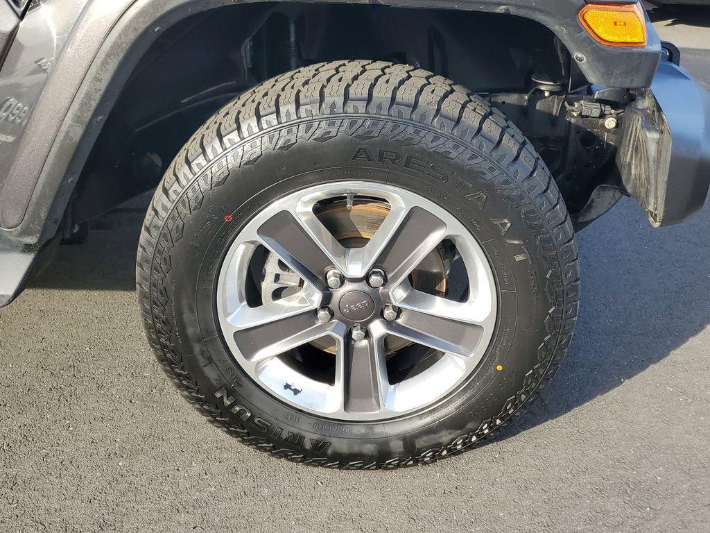 used 2021 Jeep Wrangler Unlimited car, priced at $23,935