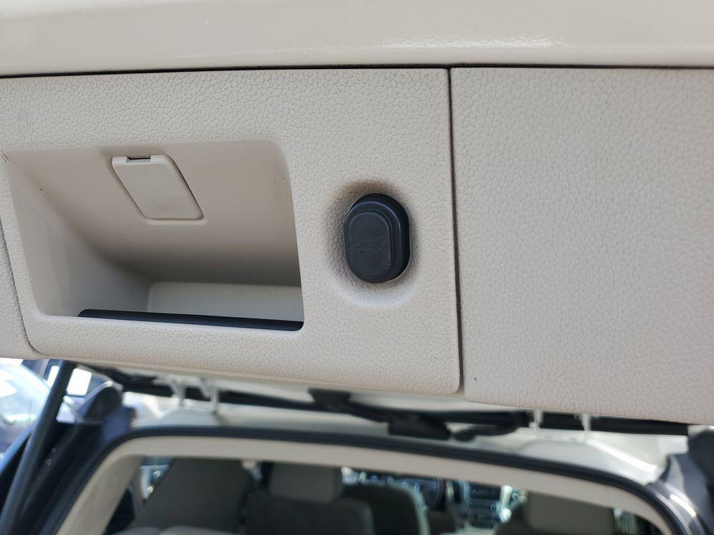 used 2015 GMC Yukon car, priced at $21,991