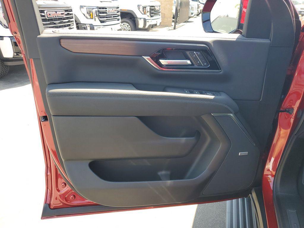 new 2026 GMC Yukon XL car, priced at $97,276