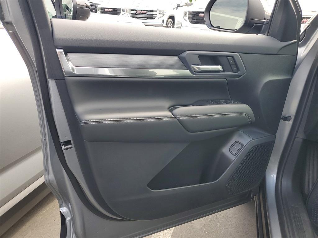 new 2026 GMC Terrain car, priced at $34,995