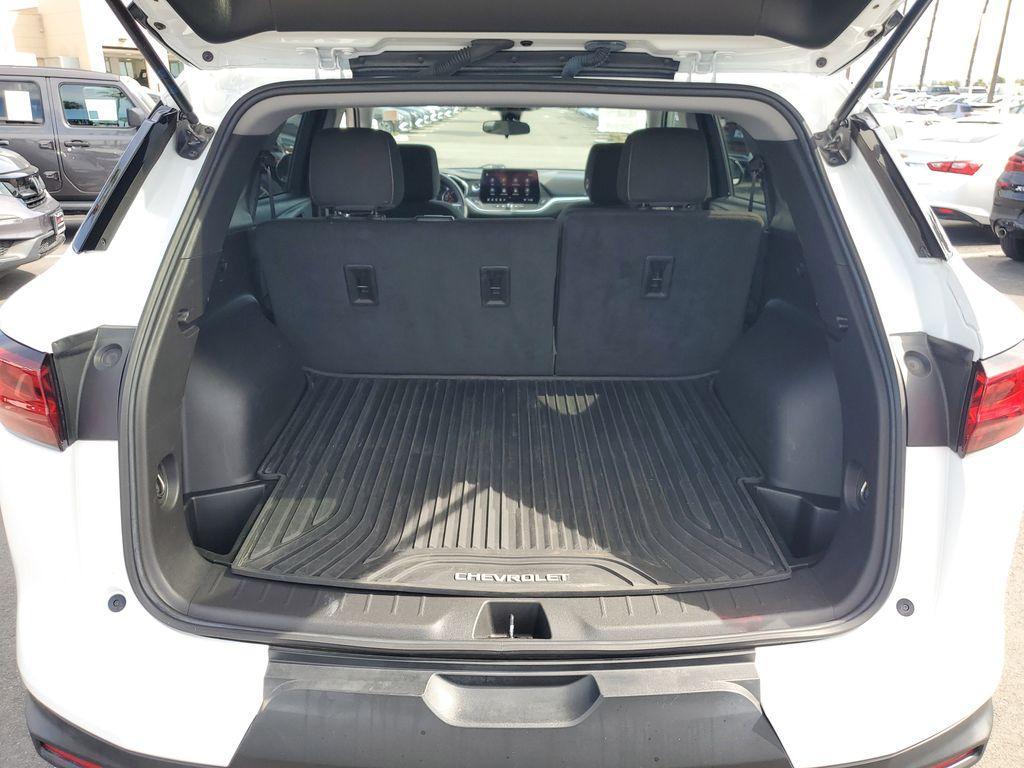 used 2024 Chevrolet Blazer car, priced at $25,991