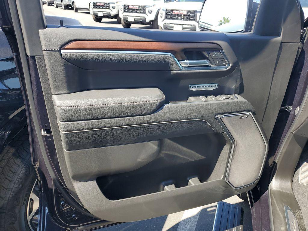 new 2026 GMC Sierra 1500 car, priced at $66,746