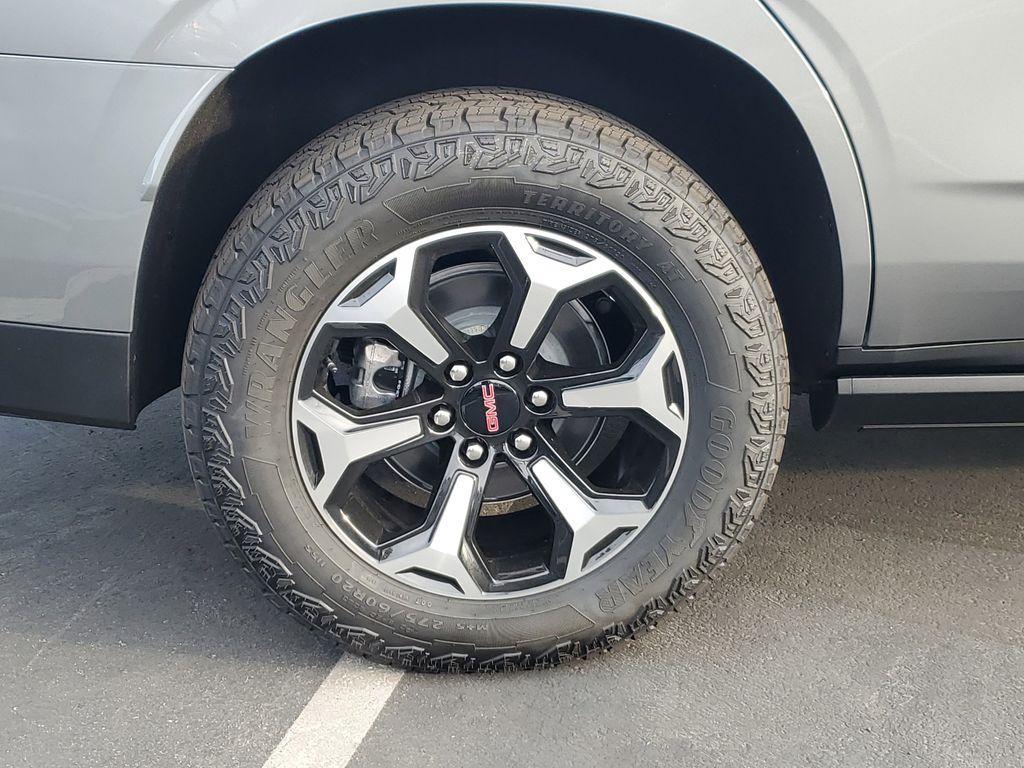 new 2026 GMC Yukon car, priced at $89,352