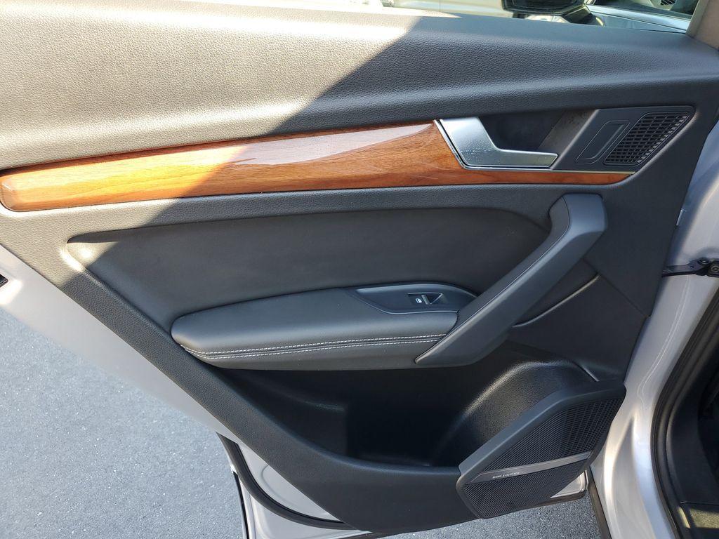 used 2022 Audi Q5 car, priced at $23,371