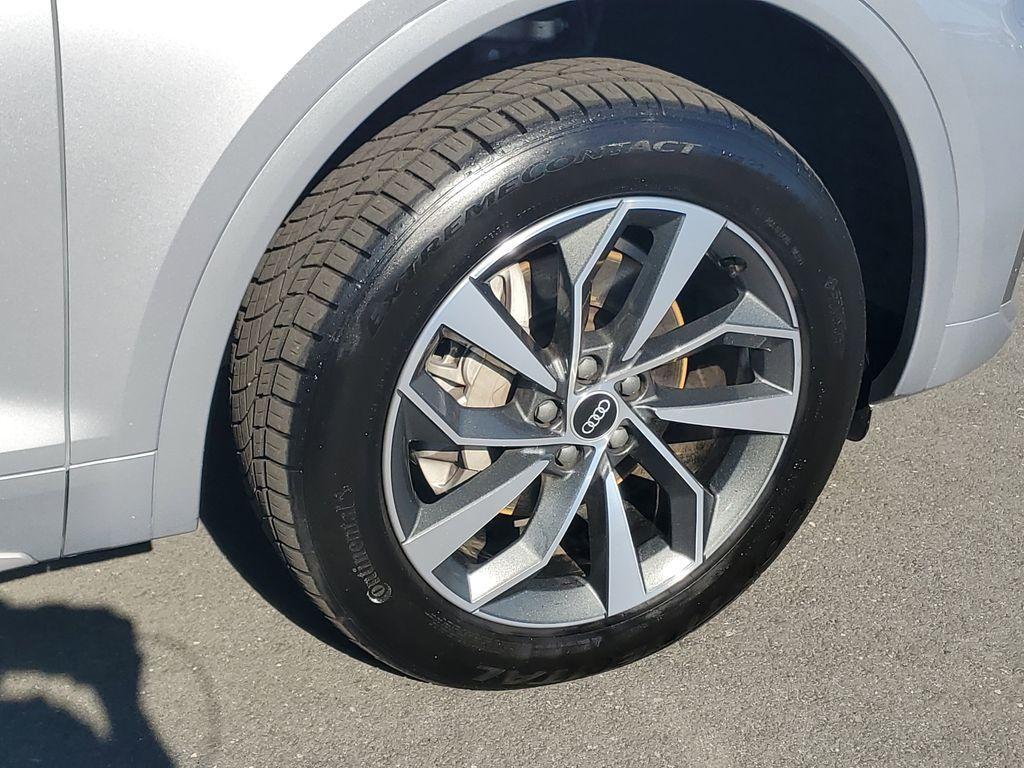 used 2022 Audi Q5 car, priced at $23,371