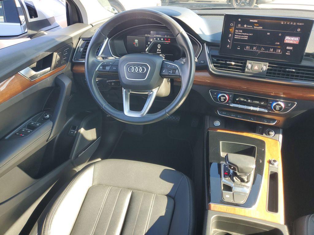 used 2022 Audi Q5 car, priced at $23,371
