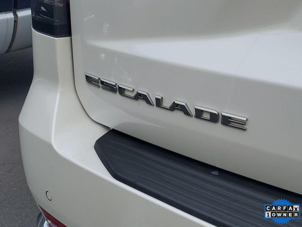 used 2023 Cadillac Escalade car, priced at $59,351