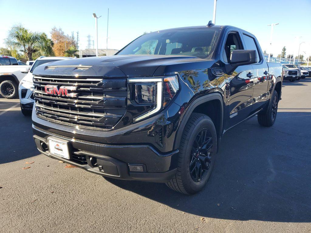 new 2026 GMC Sierra 1500 car, priced at $53,306