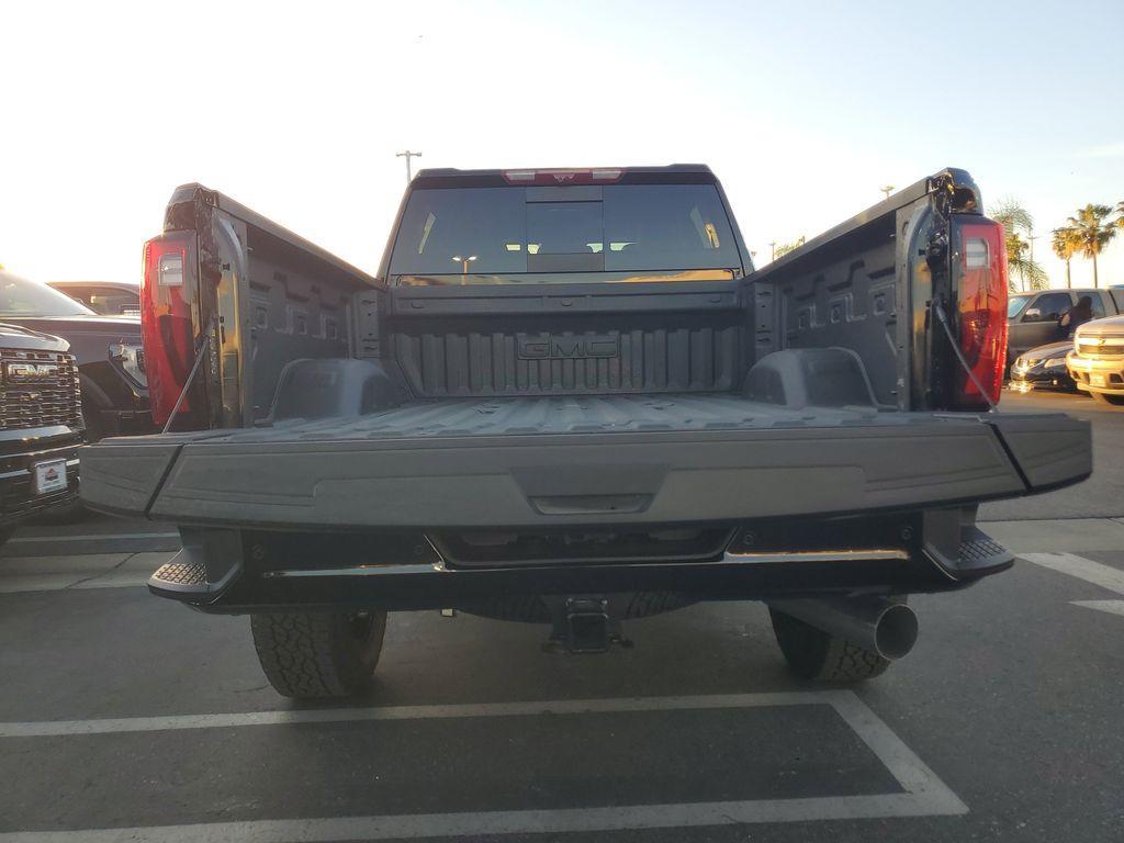 new 2026 GMC Sierra 3500 car, priced at $93,278