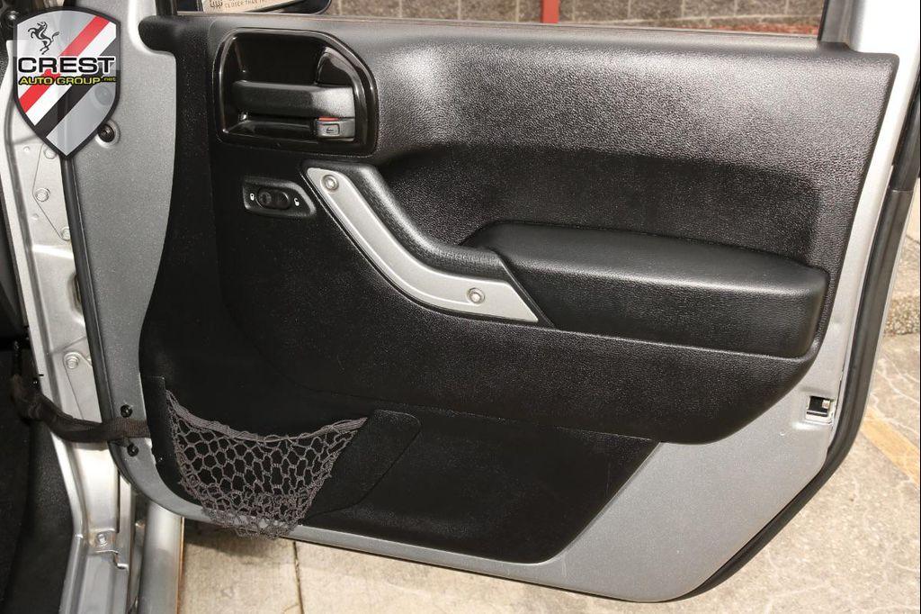 used 2015 Jeep Wrangler Unlimited car, priced at $15,900
