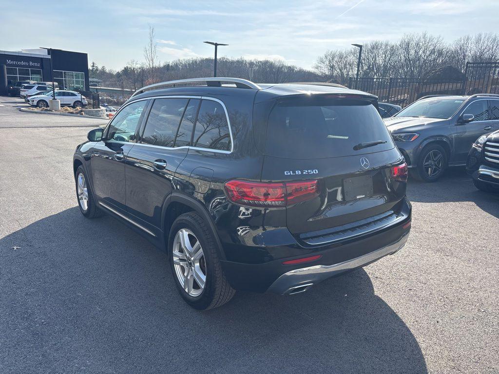 used 2022 Mercedes-Benz GLB 250 car, priced at $32,999