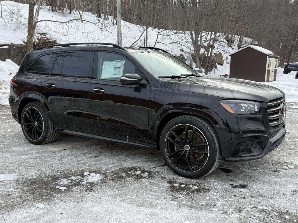 new 2025 Mercedes-Benz GLS 450 car, priced at $99,310