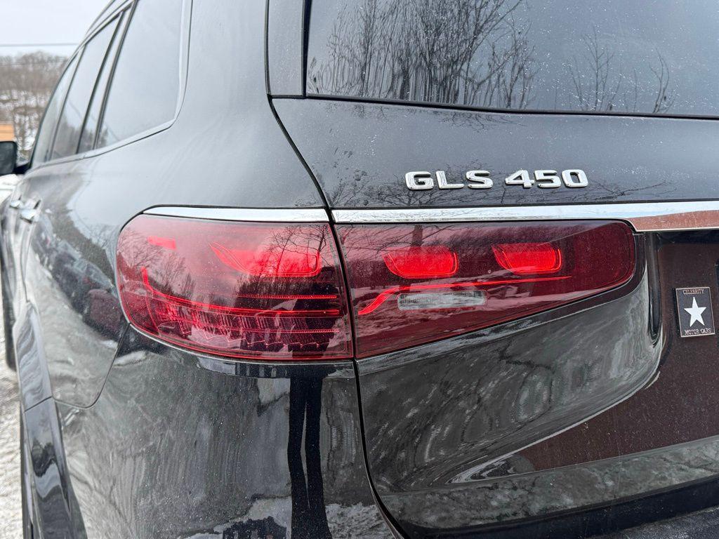 new 2025 Mercedes-Benz GLS 450 car, priced at $99,310