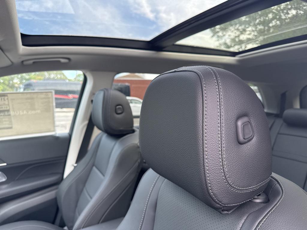 new 2026 Mercedes-Benz GLS 450 car, priced at $93,785