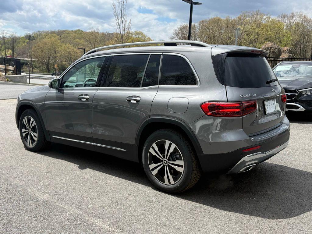 new 2026 Mercedes-Benz GLB 250 car, priced at $53,095