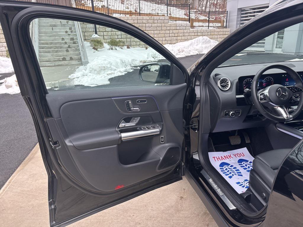 used 2025 Mercedes-Benz GLA 250 car, priced at $42,719