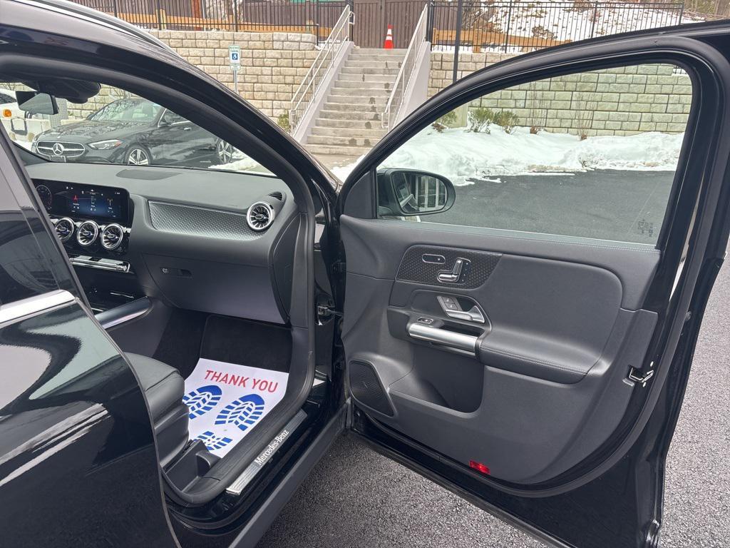 used 2025 Mercedes-Benz GLA 250 car, priced at $42,719