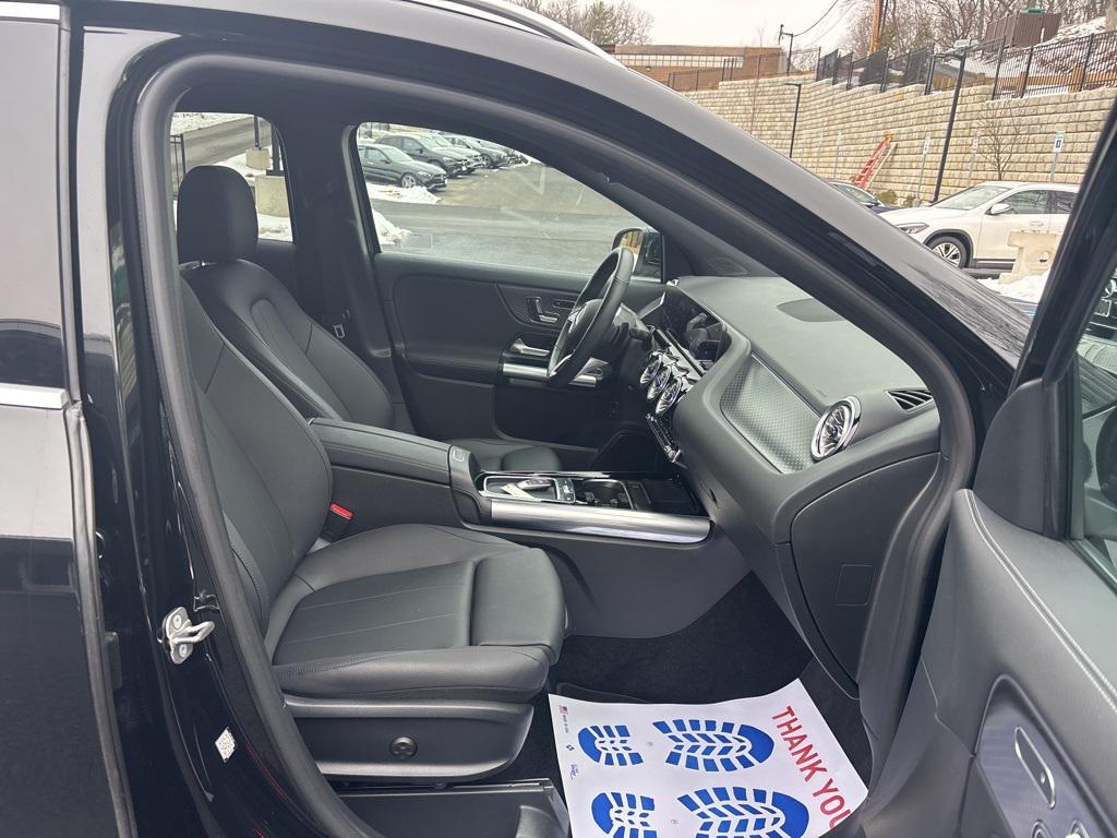 used 2025 Mercedes-Benz GLA 250 car, priced at $42,719