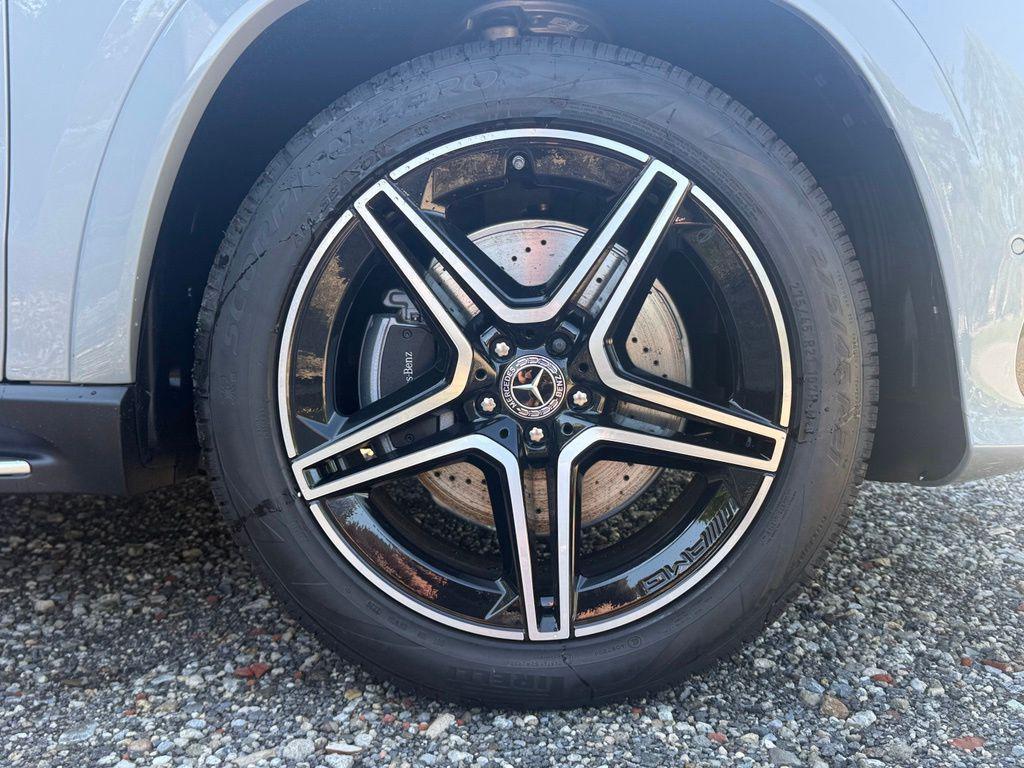 new 2026 Mercedes-Benz GLS 450 car, priced at $99,460