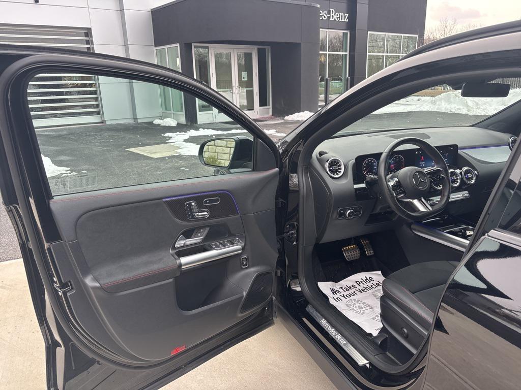 used 2025 Mercedes-Benz GLA 250 car, priced at $46,499