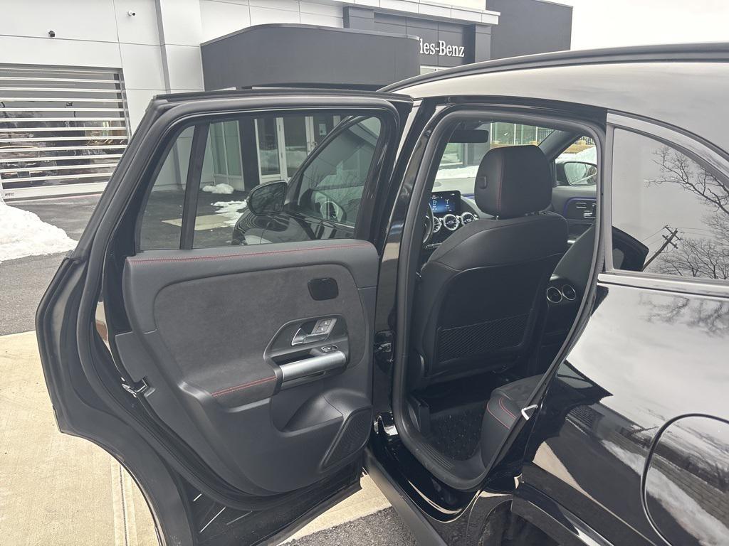 used 2025 Mercedes-Benz GLA 250 car, priced at $46,499